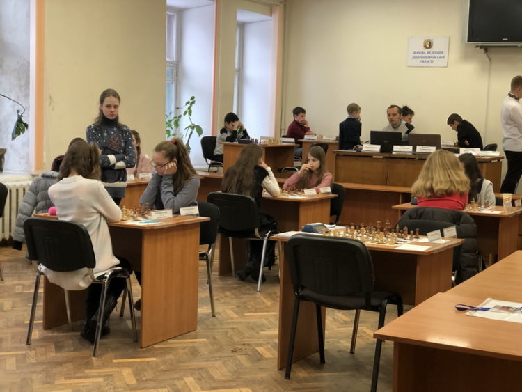 Фото чемпіонату України 2019 до 14 раків (класика)