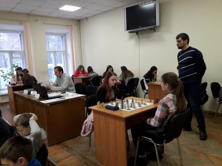 Фото чемпіонату Дніпра серед юнаків (рапід, частина 1)