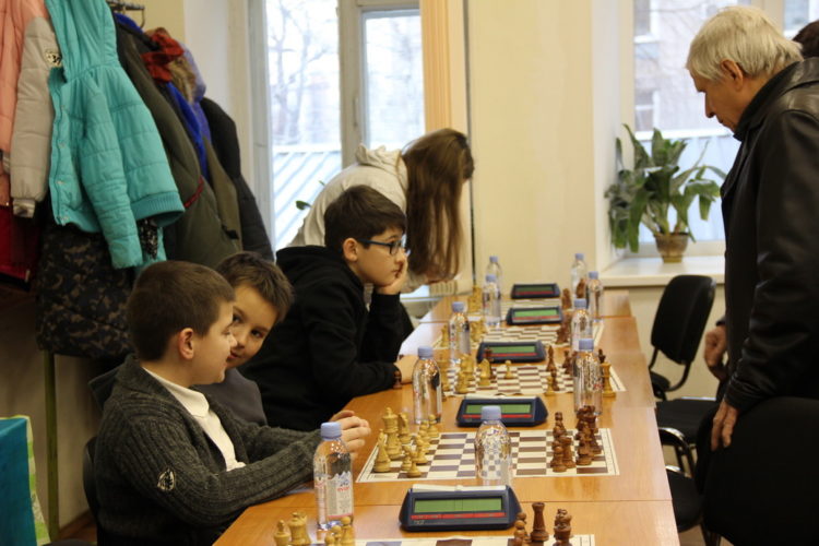 Фото чемпіонату Дніпра серед юнаків (рапід, частина 1)