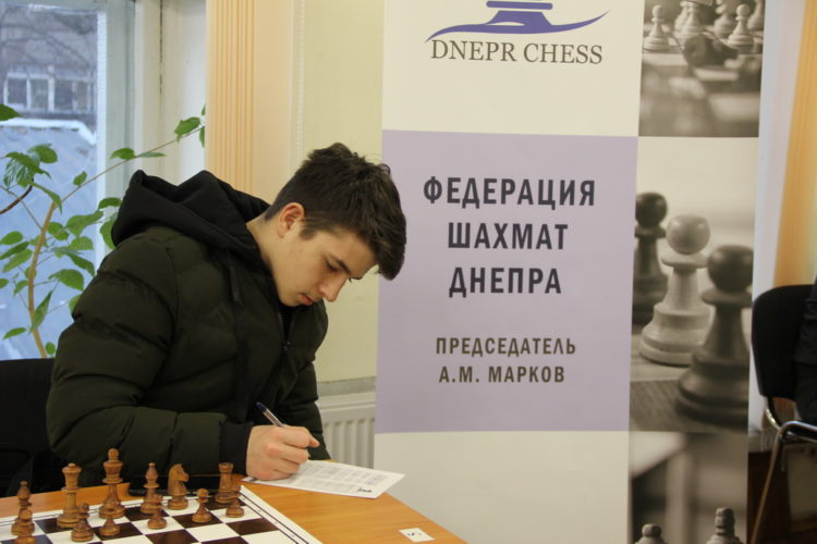 Фото чемпіонату Дніпра серед юнаків (рапід, частина 1)