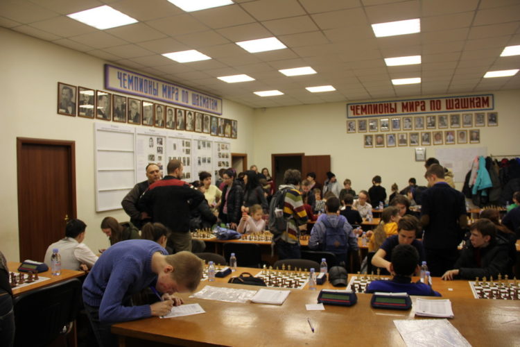 Фото чемпіонату Дніпра серед юнаків (рапід, частина 1)