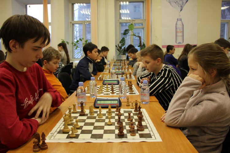 Фото чемпіонату Дніпра серед юнаків (рапід, частина 1)