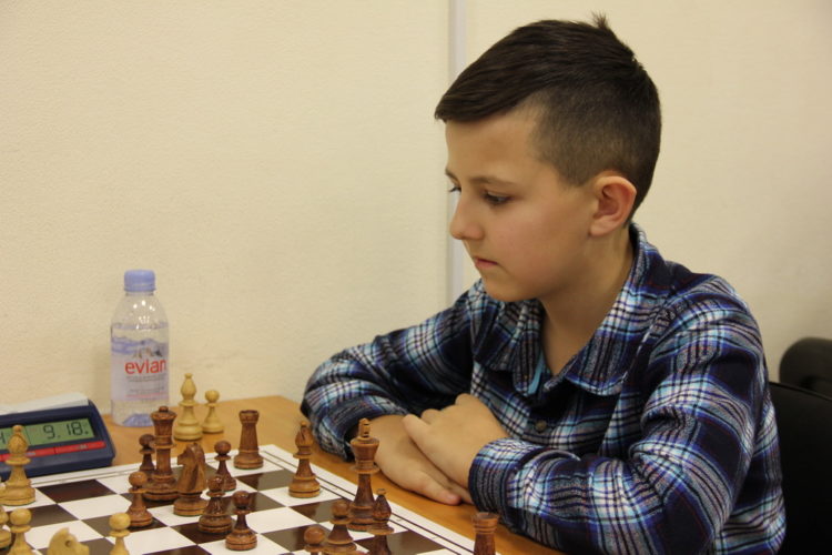 Фото чемпіонату Дніпра серед юнаків (рапід, частина 1)