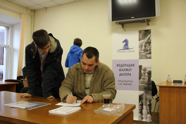 Фото чемпіонату Дніпра серед юнаків (бліц, частина 1)