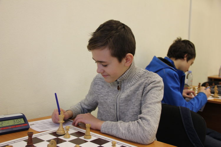 Фото чемпіонату Дніпра серед юнаків (бліц, частина 1)