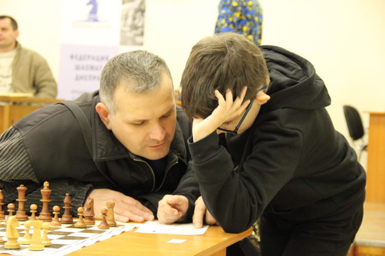 Фото чемпіонату Дніпра серед юнаків (бліц, частина 1)