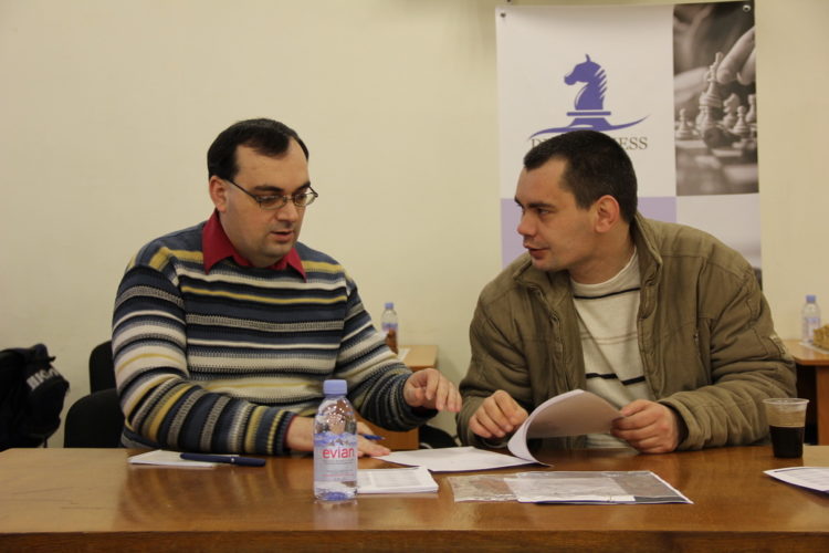 Фото чемпіонату Дніпра серед юнаків (бліц, частина 1)