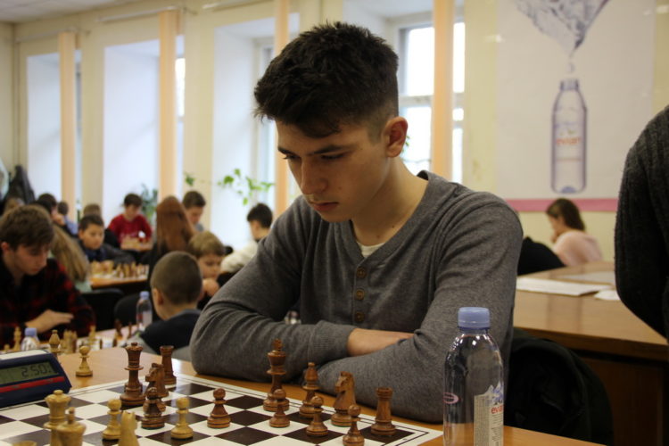 Фото чемпіонату Дніпра серед юнаків (бліц, частина 1)