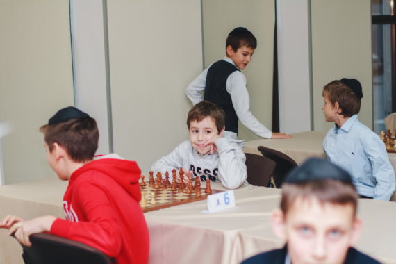 Фото зачиненого рапід-турніру “Ханука-2019”, 18 грудня 2019 р.