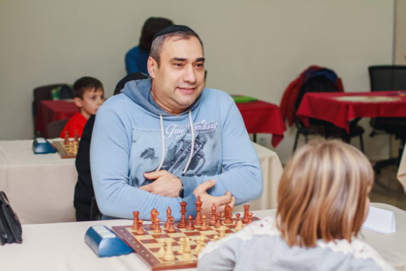 Фото зачиненого рапід-турніру “Ханука-2019”, 18 грудня 2019 р.