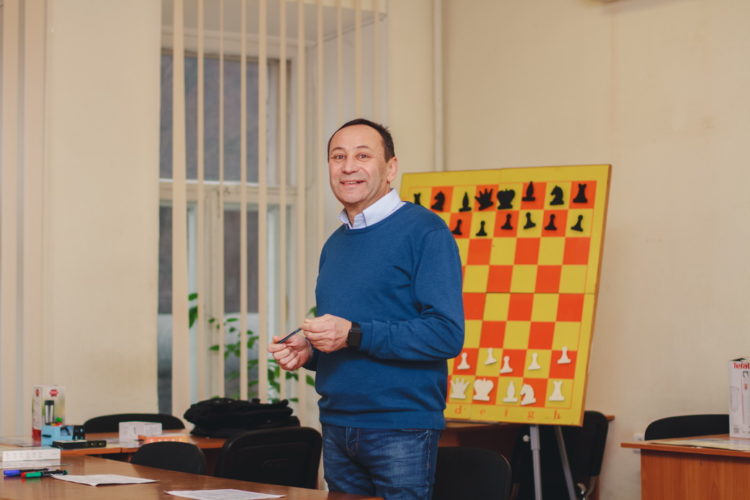 Фото нагородження “Кращий тренер 2019 р.”, 11 січня 2020 р.