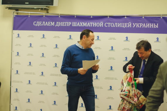 Фото нагородження “Кращий тренер 2019 р.”, 11 січня 2020 р.
