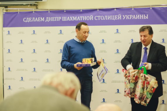 Фото нагородження “Кращий тренер 2019 р.”, 11 січня 2020 р.
