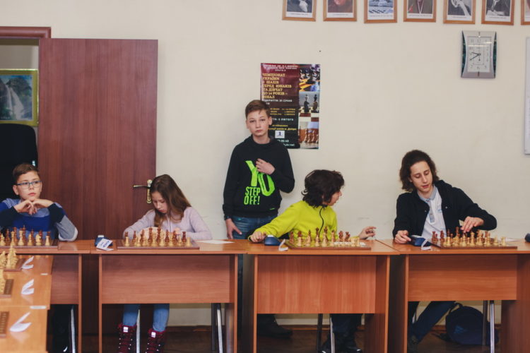 Фото сеансу одночасної гри Єлісєєва Євгенія 11 січня 2020 р.