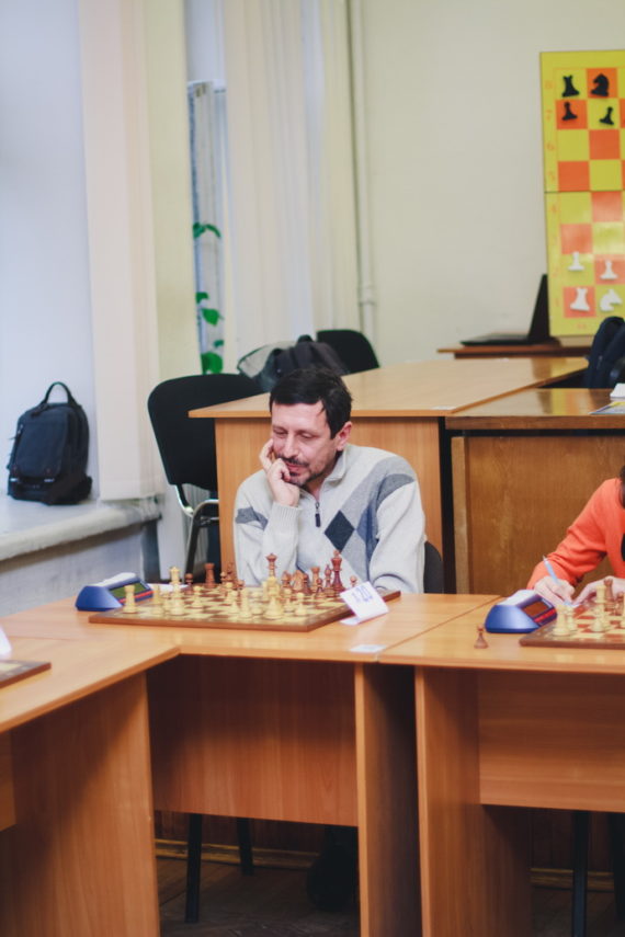 Фото сеансу одночасної гри Єлісєєва Євгенія 11 січня 2020 р.