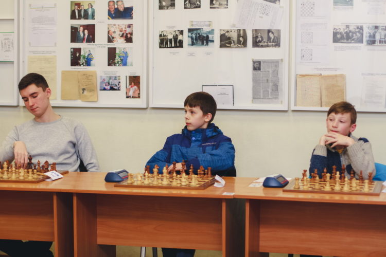 Фото сеансу одночасної гри Єлісєєва Євгенія 11 січня 2020 р.