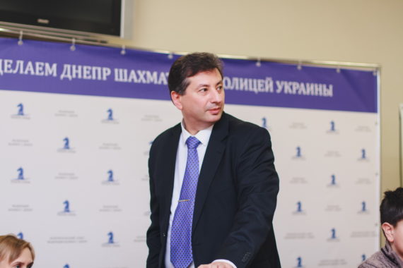 Фото сеансу одночасної гри Єлісєєва Євгенія 11 січня 2020 р.