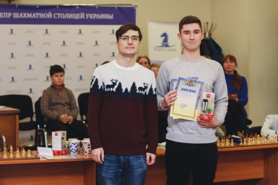 Фото сеансу одночасної гри Єлісєєва Євгенія 11 січня 2020 р.