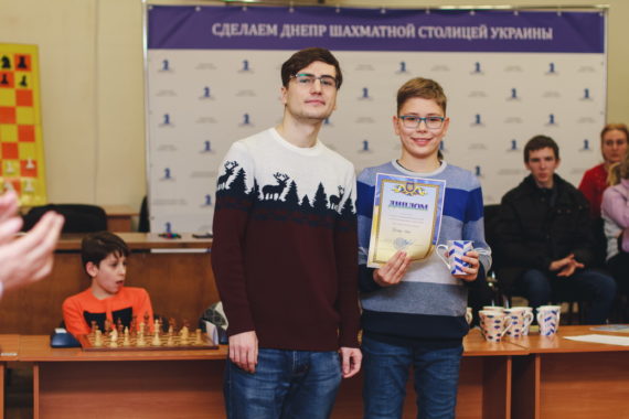 Фото сеансу одночасної гри Єлісєєва Євгенія 11 січня 2020 р.