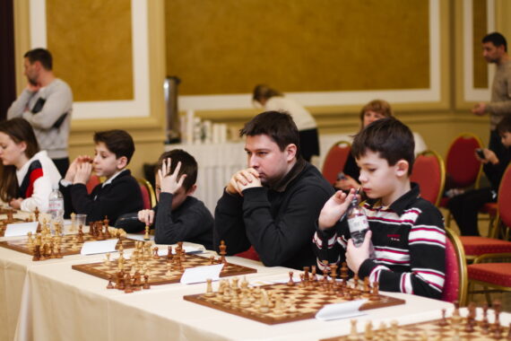 Сеанс одночасної гри з Ганни Музичук 9 лютого 2020 р.