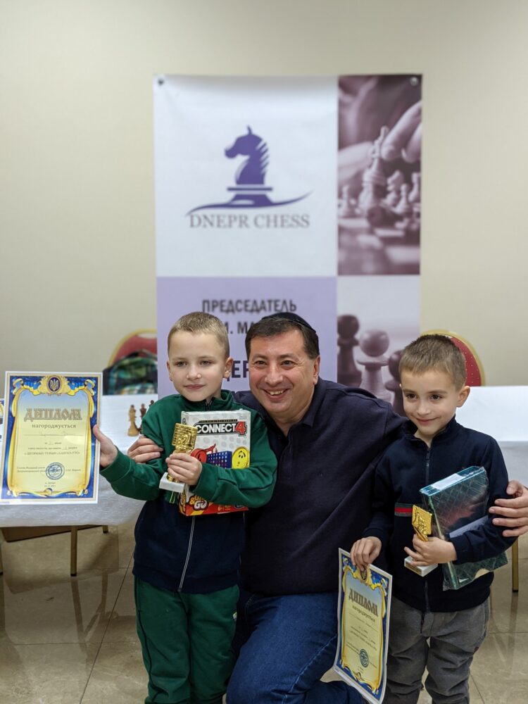 Шаховий турнір «Ханука-5782», 05.12.2021