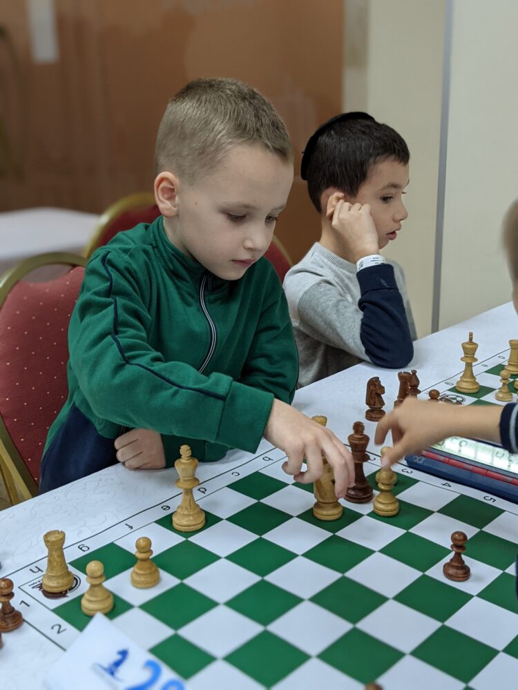 Шаховий турнір «Ханука-5782», 05.12.2021
