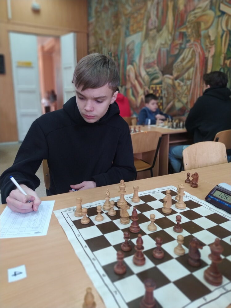Чемпіонат області серед юнаків та дівчат у вікових категоріях до 20 років, до 18 років, до 16 років, та молодше з класичних шахів-Підсумки!