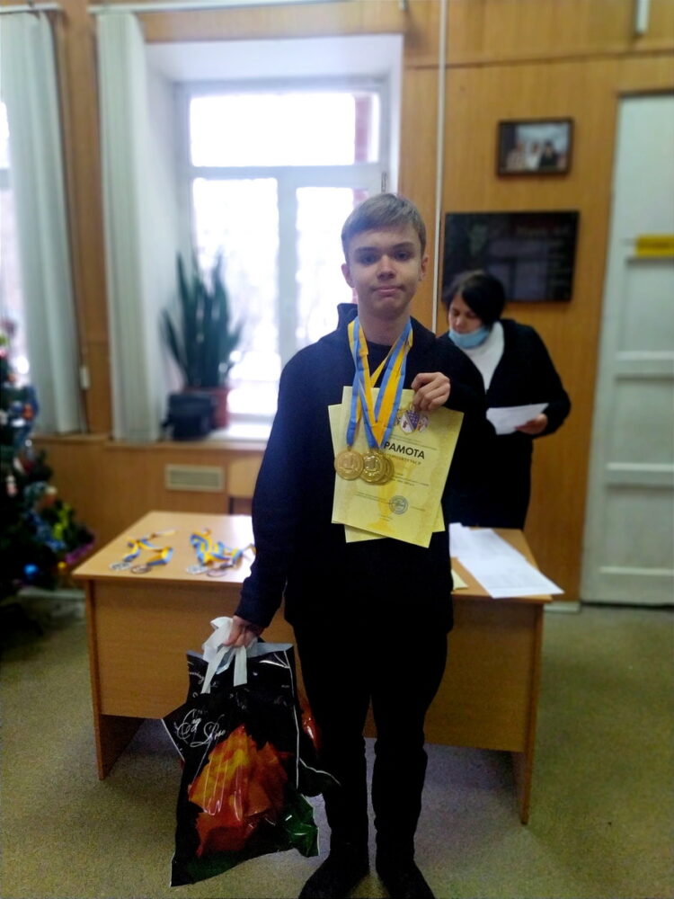 Чемпіонат області серед юнаків та дівчат у вікових категоріях до 20 років, до 18 років, до 16 років, та молодше з класичних шахів-Підсумки!