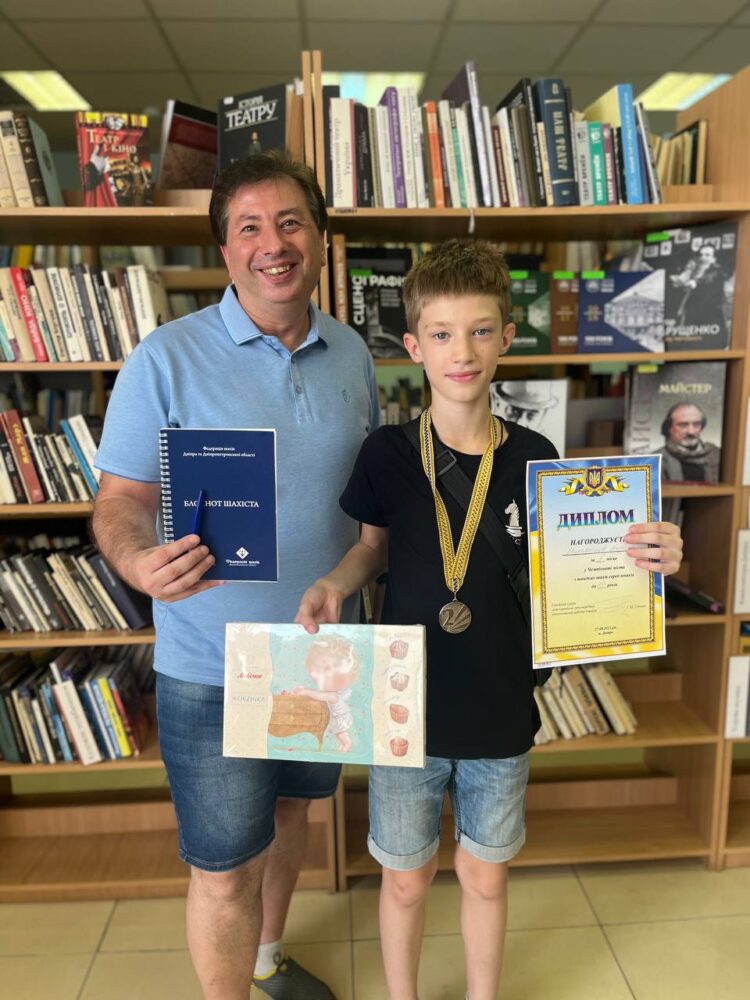 ЧЕМПІОНАТ МІСТА з швидких шахів серед юнаків та дівчат 2013-2014 р.н. та 2015-2016 р.н. – ПІДСУМКИ
