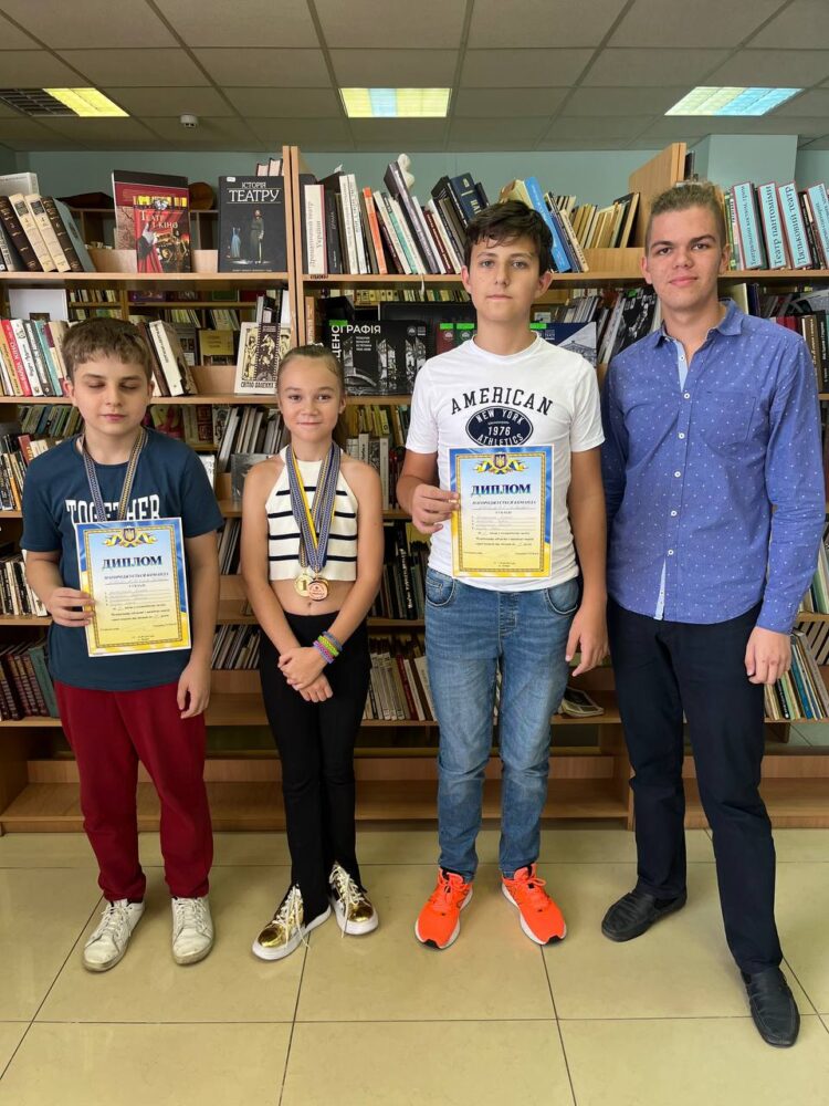 Чемпіонат Дніпропетровської області з швидких шахів та блискавичної гри серед юнаків та дівчат до 20 років – ПІДСУМКИ