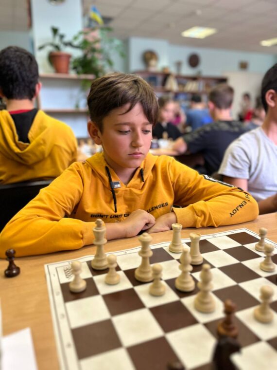 Чемпіонат Дніпропетровської області з швидких шахів та блискавичної гри серед юнаків та дівчат до 20 років – ПІДСУМКИ
