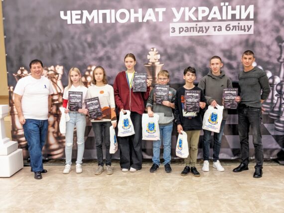ЧЕМПІОНАТ УКРАЇНИ СЕРЕД ЧОЛОВІКІВ ТА ЖІНОК З БЛІЦУ – Підсумки
