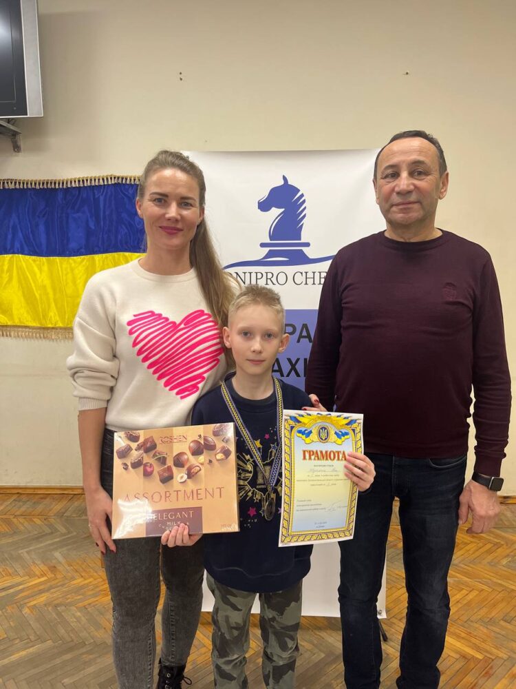 Особисто-командний чемпіонат Дніпропетровської області з класичних шахів до 8 та 10 років – ПІДСУМКИ