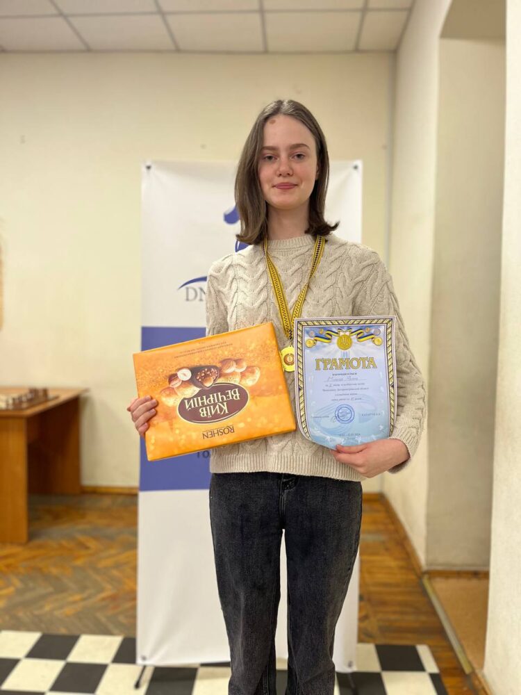 Особисто-командний Чемпіонат Дніпропетровської області з класичних шахів до 16, 18 та 20 років – ПІДСУМКИ