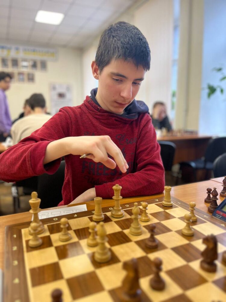 Особисто-командний Чемпіонат Дніпропетровської області з класичних шахів до 16, 18 та 20 років – ПІДСУМКИ