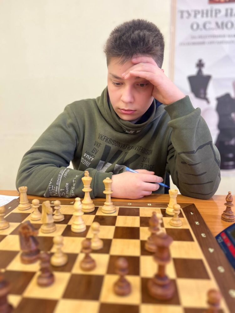Особисто-командний Чемпіонат Дніпропетровської області з класичних шахів до 16, 18 та 20 років – ПІДСУМКИ