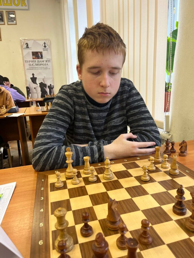 Особисто-командний Чемпіонат Дніпропетровської області з класичних шахів до 16, 18 та 20 років – ПІДСУМКИ