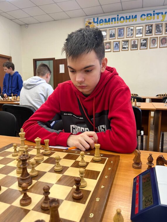 Особисто-командний Чемпіонат Дніпропетровської області з класичних шахів до 16, 18 та 20 років – ПІДСУМКИ