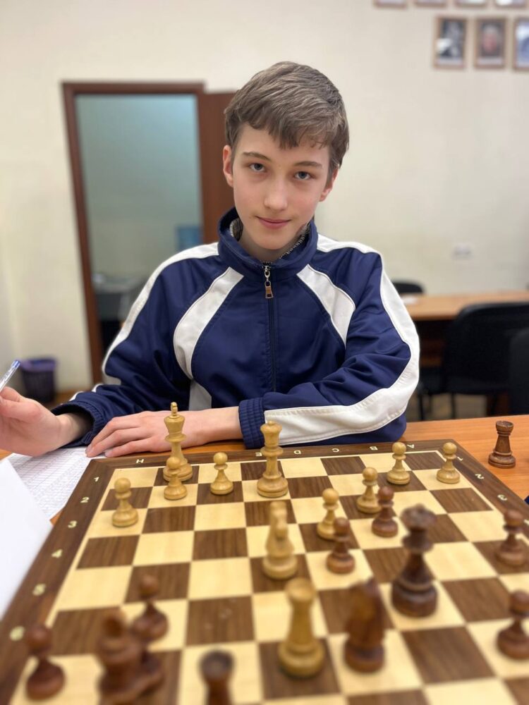 Особисто-командний Чемпіонат Дніпропетровської області з класичних шахів до 16, 18 та 20 років – ПІДСУМКИ