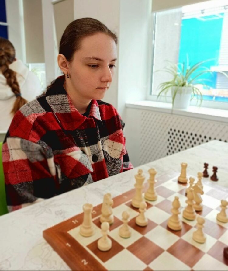 З 08 по 17 квітня в м. Дніпро  проходив чемпіонат України з шахів серед юнаків та дівчат до 16 років.