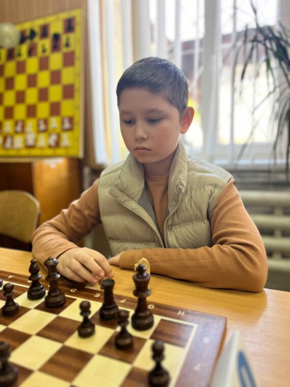 Чемпіонат міста з блискавичних шахів до 12 та 14 років – ПІДСУМКИ