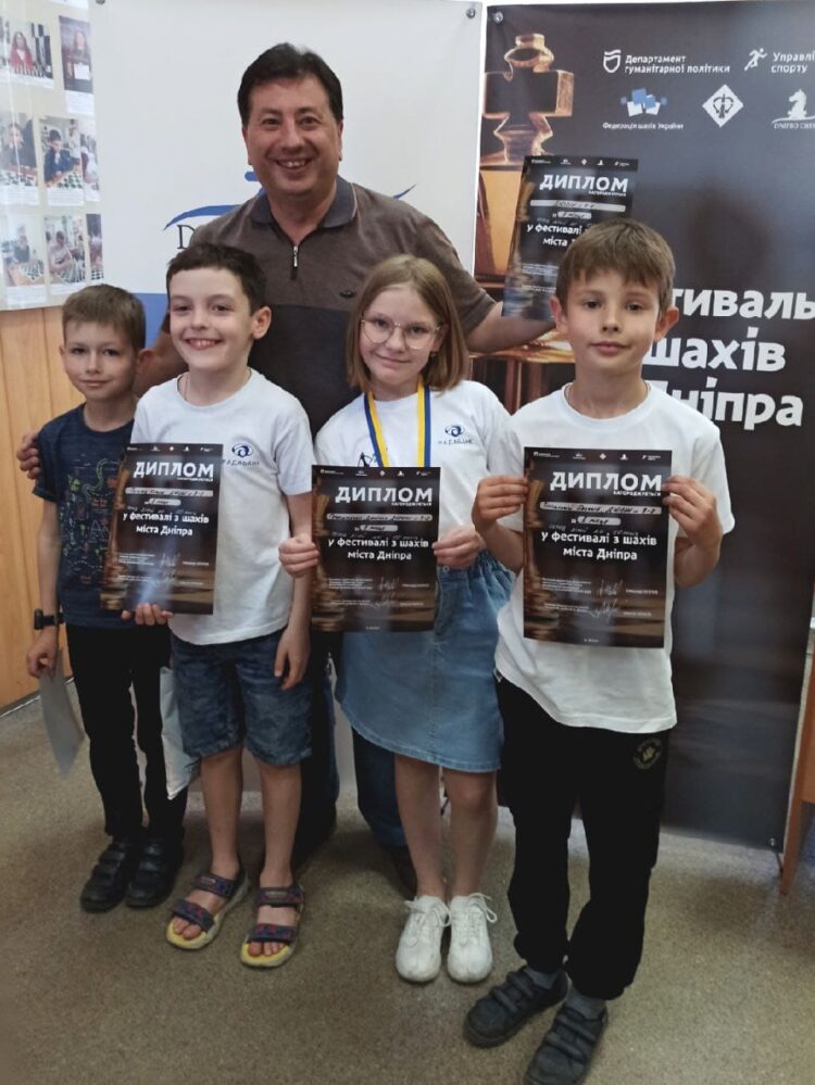 Чемпіонат міста з блискавичних шахів до 8 та 10 років 25.05.2024 – підсумки