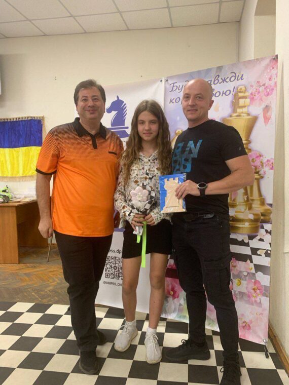 VIII  Кубок вихідного дня серед дівчат до 21 року “Інтелект та Грація”