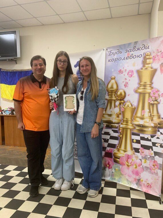 VIII  Кубок вихідного дня серед дівчат до 21 року “Інтелект та Грація”