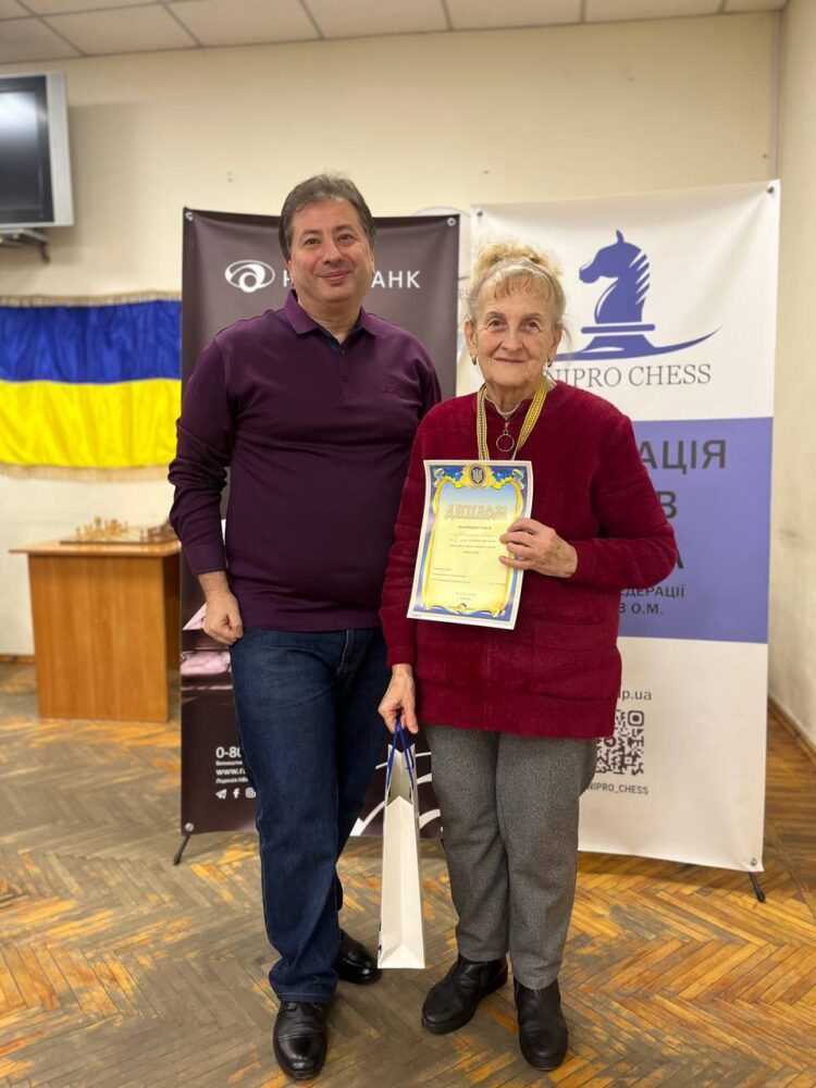 Чемпіонат міста з швидких шахів серед чоловіків та жінок – ПІДСУМКИ
