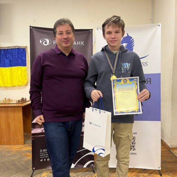 Чемпіонат міста з швидких шахів серед чоловіків та жінок – ПІДСУМКИ