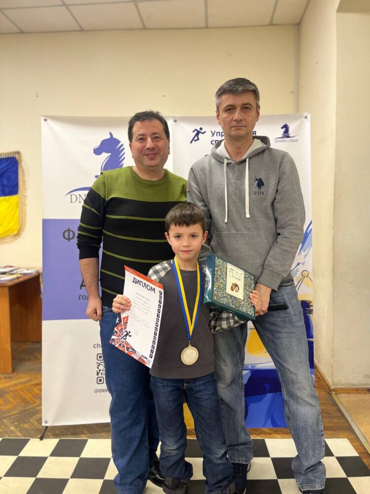Чемпіонат міста з швидких шахів до 8 та 10 років – ПІДСУМКИ