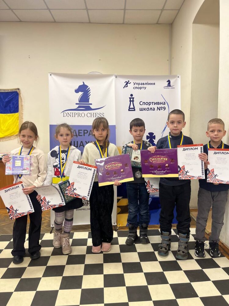Чемпіонат міста з швидких шахів до 8 та 10 років – ПІДСУМКИ