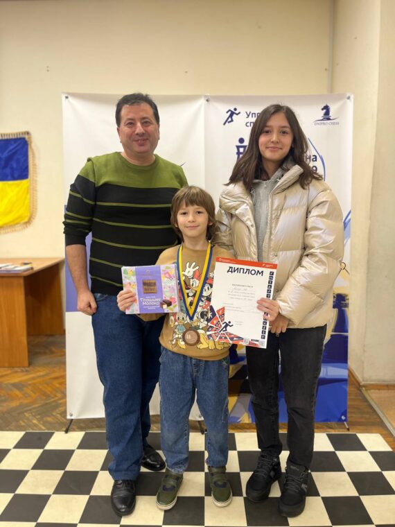 Чемпіонат міста з швидких шахів до 8 та 10 років – ПІДСУМКИ