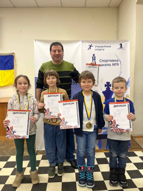 Чемпіонат міста з швидких шахів до 8 та 10 років – ПІДСУМКИ